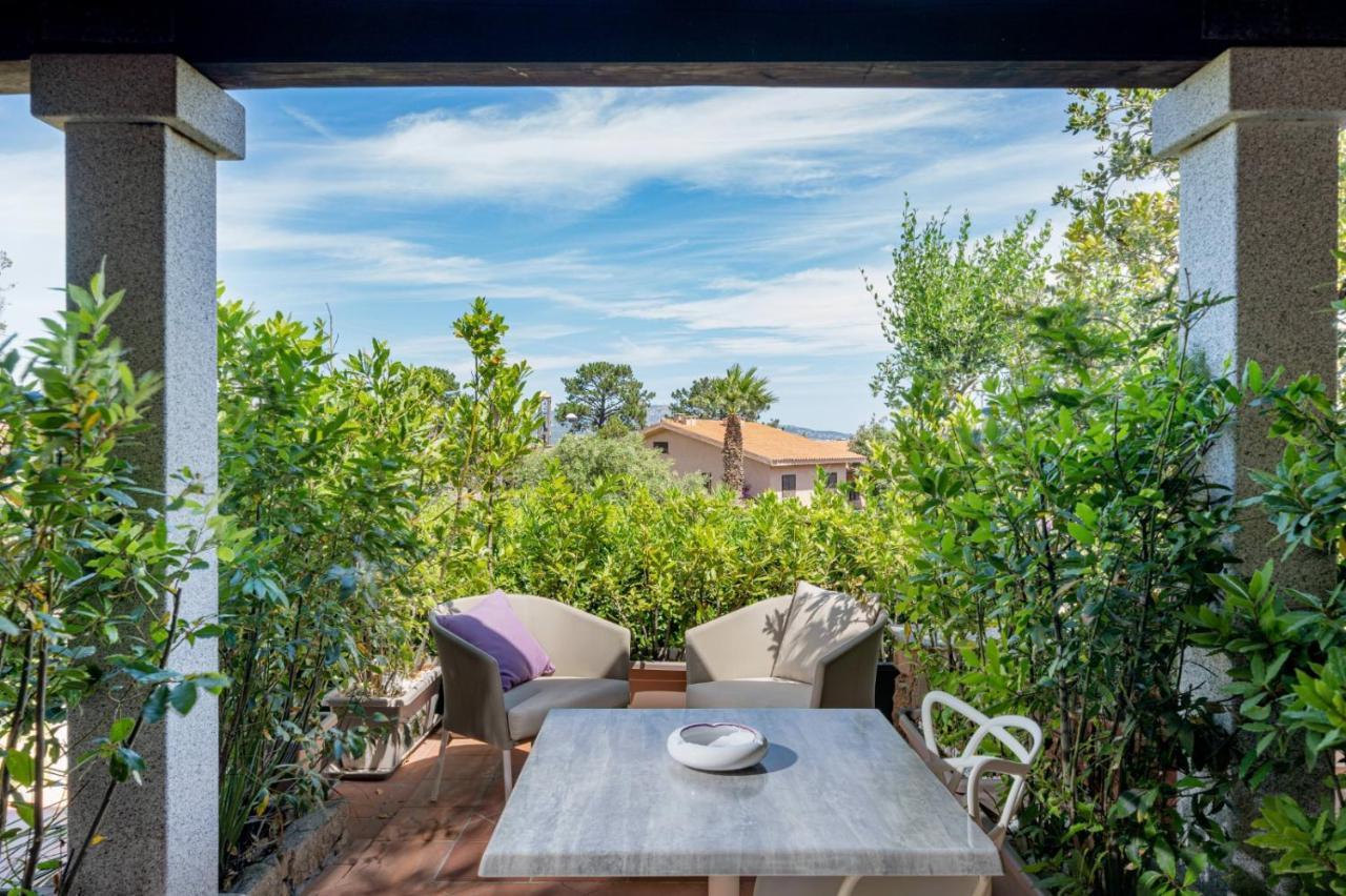 Geco Di Giada Art Suites - Adult Only Porto Rotondo Luaran gambar