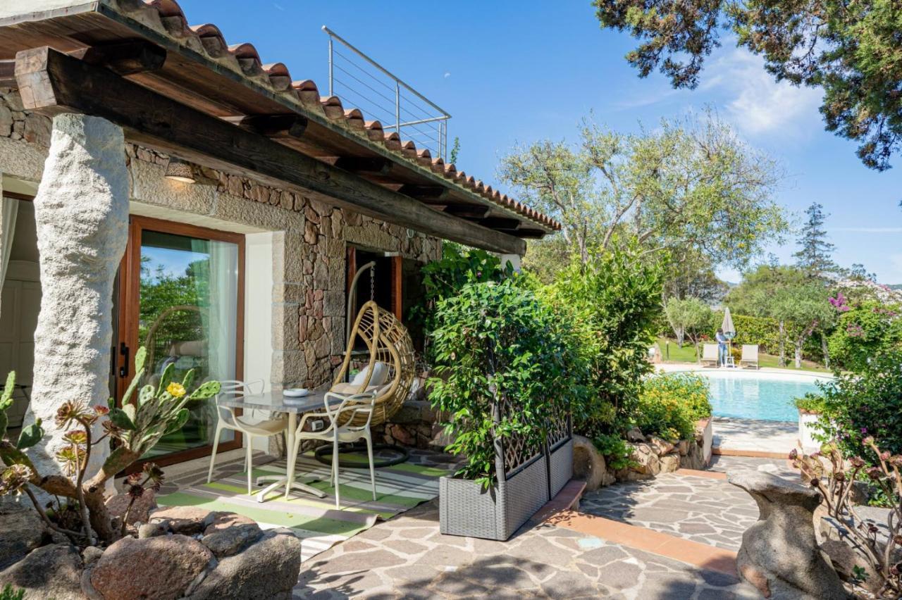 Geco Di Giada Art Suites - Adult Only Porto Rotondo Luaran gambar