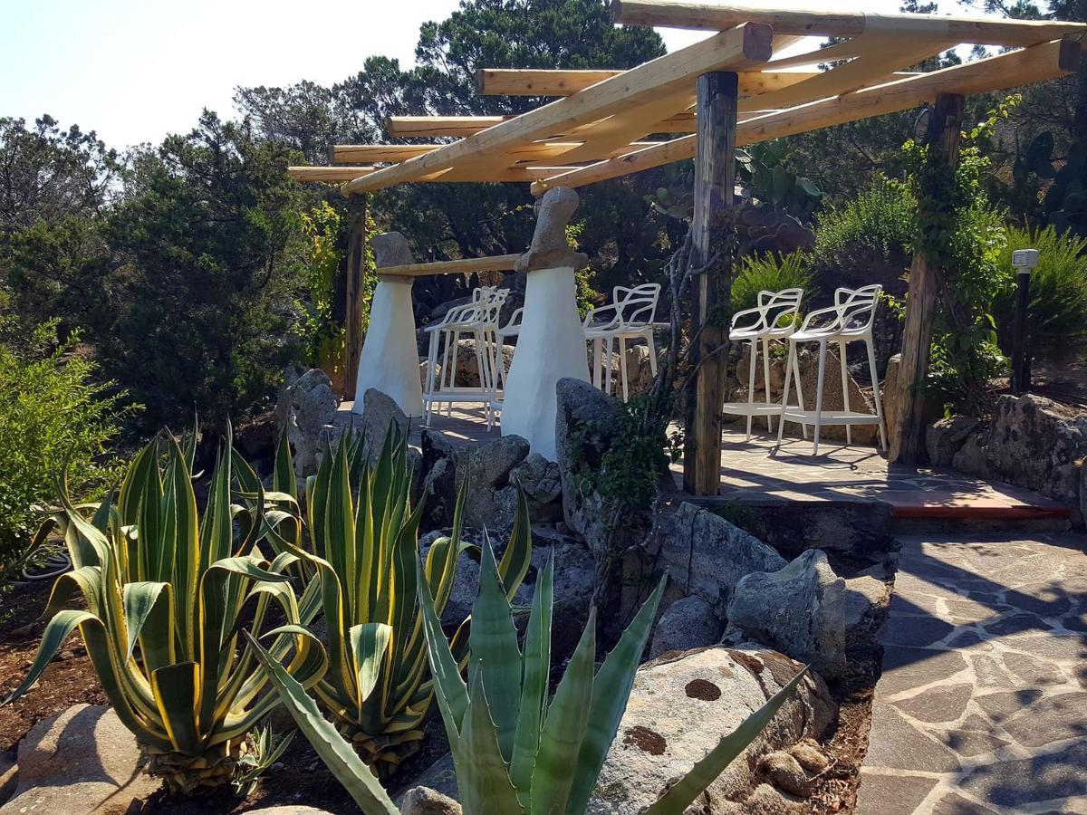 Geco Di Giada Art Suites - Adult Only Porto Rotondo Luaran gambar