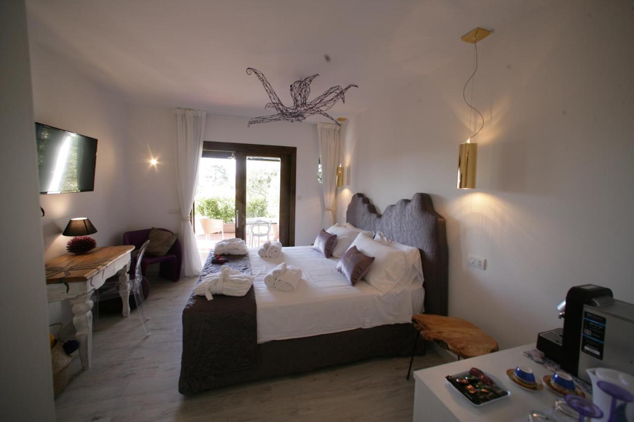 Geco Di Giada Art Suites - Adult Only Porto Rotondo Luaran gambar