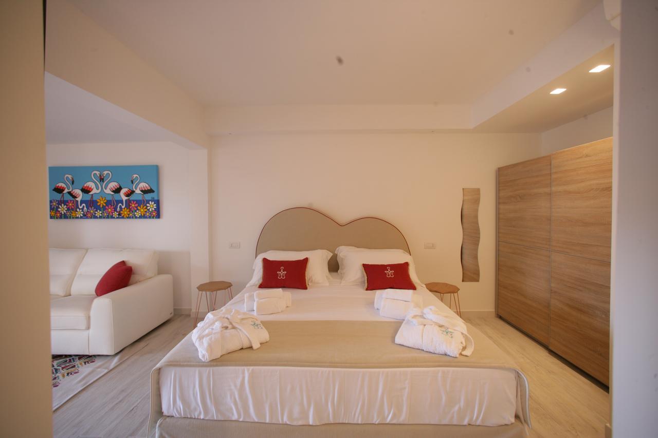 Geco Di Giada Art Suites - Adult Only Porto Rotondo Luaran gambar